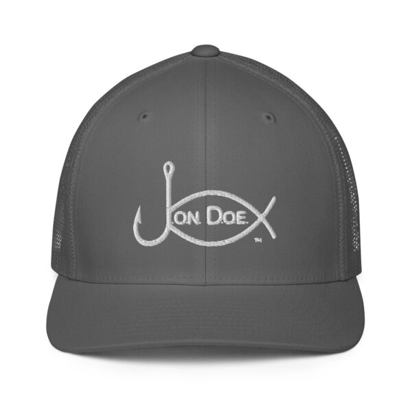 Closed-back trucker cap - Image 13