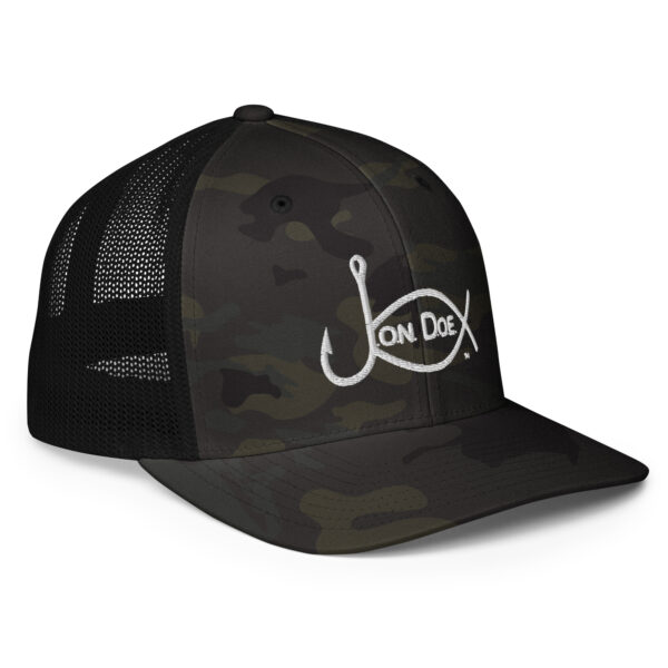 Closed-back trucker cap - Image 9