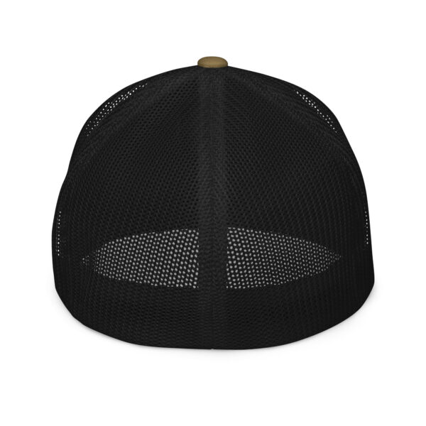 Closed-back trucker cap - Image 20